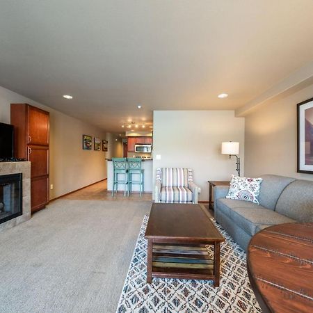 Grandview Lake Chelan- Waterfront View, Pool, Hot Tub, Golf, 1 Min To Downtown Eksteriør bilde
